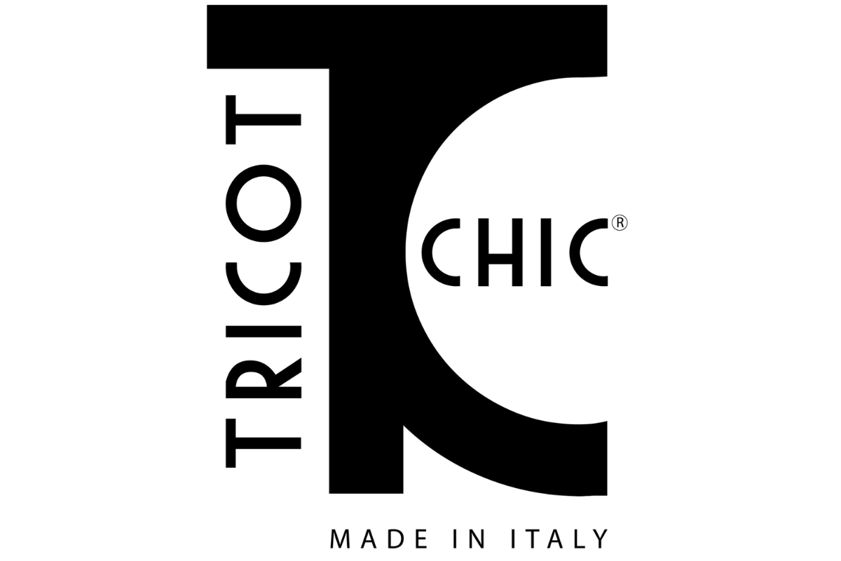 Tricot Chic в luxxy.com со скидками и бесплатной доставкой